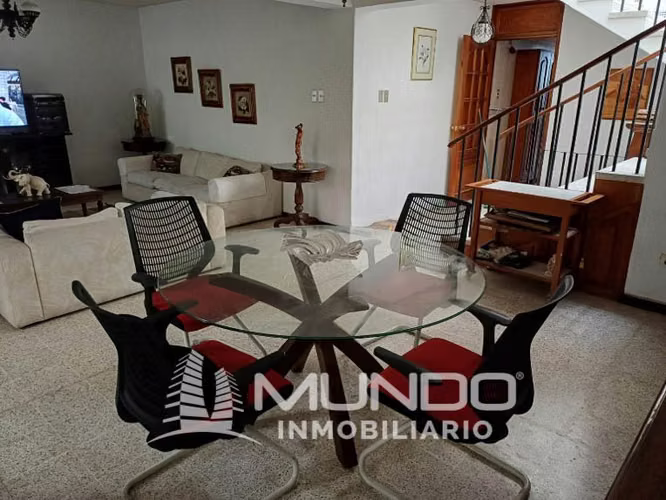 TOWNHOUSE EN RENTA EN ZONA 15 - Imagen 2