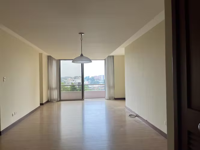 ALQUILO APARTAMENTO DE 2 HABITACIONES EN JARDINES DE ACUEDUCTO, zona 10  - Imagen 4