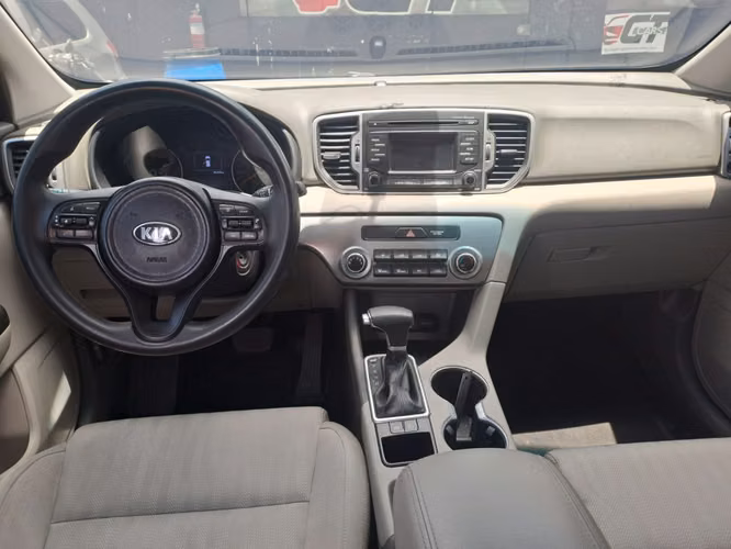 Kia Sportage Fe 2017 Importada Automática y Tiptronic Bien Cuidada Hermosa Camioneta Familiar - Imagen 8