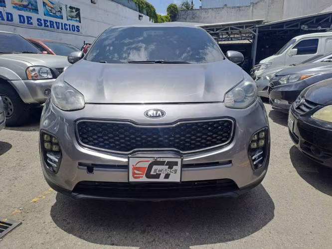 Kia Sportage Fe 2017 Importada Automática y Tiptronic Bien Cuidada Hermosa Camioneta Familiar - Imagen 6