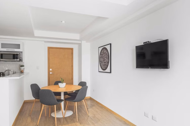Rento apartamento AMUEBLADO En Zona 10     BUEN PRECIO!! - Imagen 12