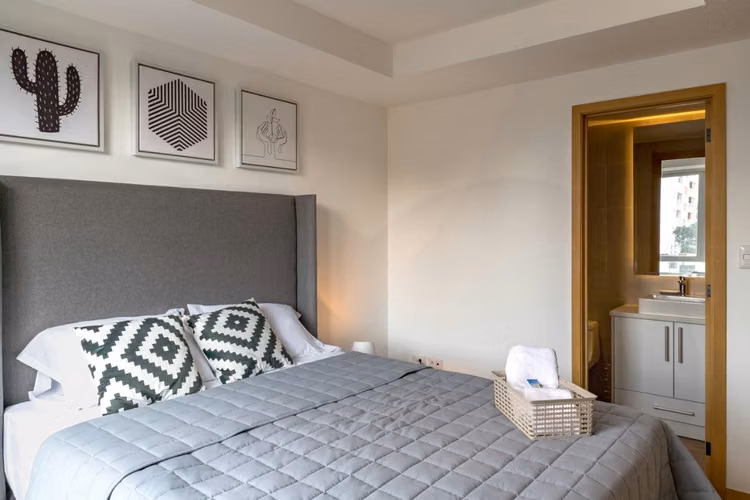 Rento apartamento AMUEBLADO En Zona 10     BUEN PRECIO!! - Imagen 5