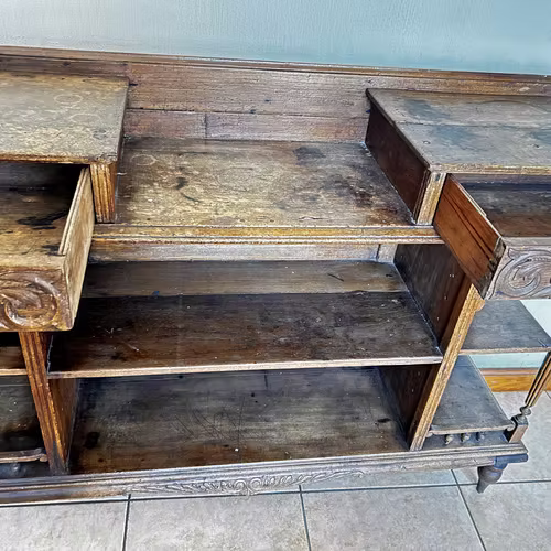 VENDO MUEBLE ANTIGUO DE EBANISTERÍA EN CEDRO AUTÉNTICA PIEZA DE COLECCIÓN