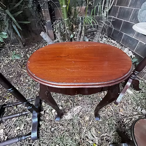 VENDO COLECCIÓN DE MUEBLES DE CEDRO Y PIEZAS ANTIGUAS DE EBANISTERÍA
