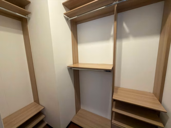 Renta de Amplio Apartamento en Albereda de la Española Muxbal | 3 Habitaciones completas + servicio