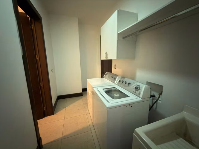 Renta de Amplio Apartamento en Albereda de la Española Muxbal | 3 Habitaciones completas + servicio