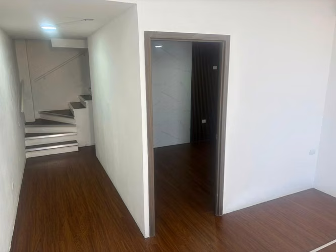 Local dentro de Centro Comercial MetroSur | Calzada Aguilar Batres Villa Nueva