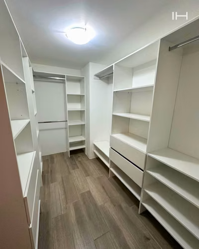 APARTAMENTO EN RENTA EN ZONA 14 CON BALCÓN  - Imagen 2