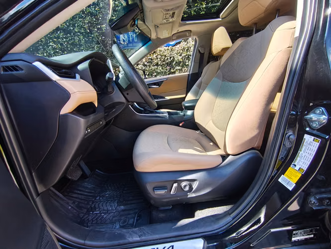 Toyota Rav4 Xle Modelo 2025 - Imagen 9