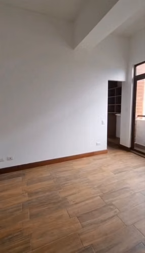 APARTAMENTO EN RENTA EN SALVATTORE ZONA 10 | BALCON, BODEGA, 3H, AMENIDADES