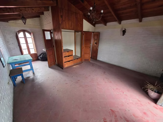 VENDO CASA EN ZONA 2, IDEAL VIVIENDA, AIRBNB, HOSTAL, ASILO DE ANCIANOS