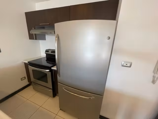 Rento apartamento en Zona 14   EDIFICIO EXCLUSIVO 