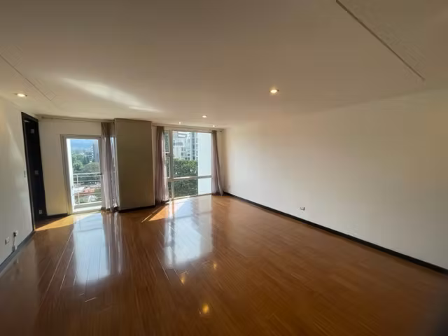 Rento apartamento en Zona 14   EDIFICIO EXCLUSIVO 