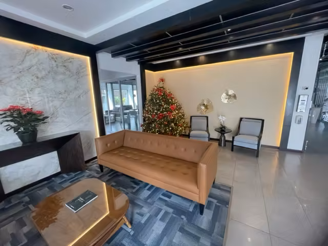 Rento apartamento en Zona 14   EDIFICIO EXCLUSIVO 