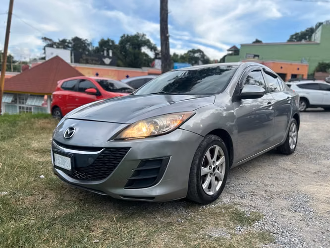 Mazda 3i 2010