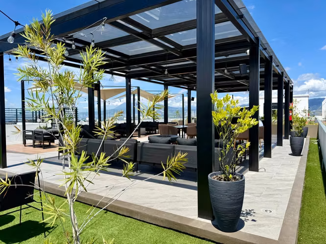 APARTAMENTO EN RENTA EN ZONA 10, ATARAH 