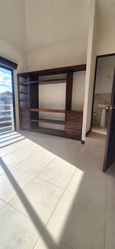 LINDA CASA EN VENTA EN CONDADO SANTA FE KM 30 CARRETERA A EL SALVADOR