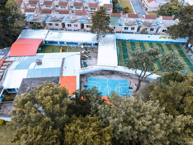 AMPLIA PROPIEDAD EN VENTA EN FRAIJANES CALLE OLMECA - Imagen 7