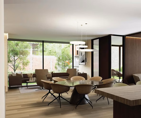 Apartamentos en Zona 10 (Opción 1)