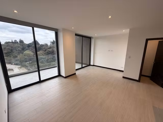 Rento apartamento en Zona 15 EDIFICIO SPAZIO, PISCINA, GYM, ROOFTOP