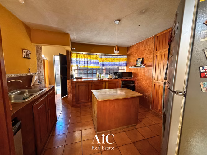 CASA EN VENTA, VILLASOL Z.12 3 DORMITORIOS, DE UN NIVEL