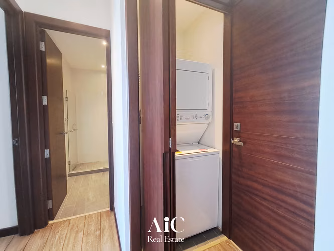 APARTAMENTO CON LÍNEA BLANCA,  EDIF. VHISTA, ZONA 15 - Miniatura 4