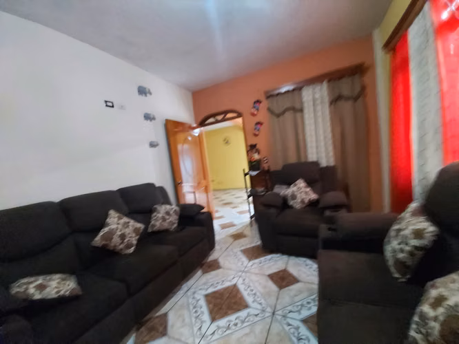 Vendo Casa a 2 Cuadras del Paso a Desnivel de Chimaltenango