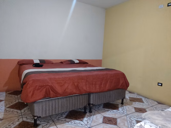 Vendo Casa a 2 Cuadras del Paso a Desnivel de Chimaltenango