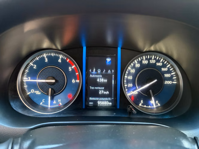 Toyota Fortuner SRV de Agencia Modelo 2024