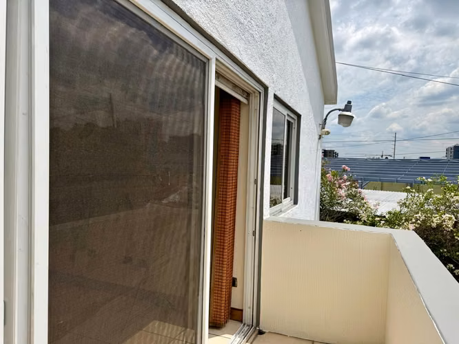 CASA EN RENTA EN ZONA 11 MARISCAL, DENTRO DE CONDOMINIO