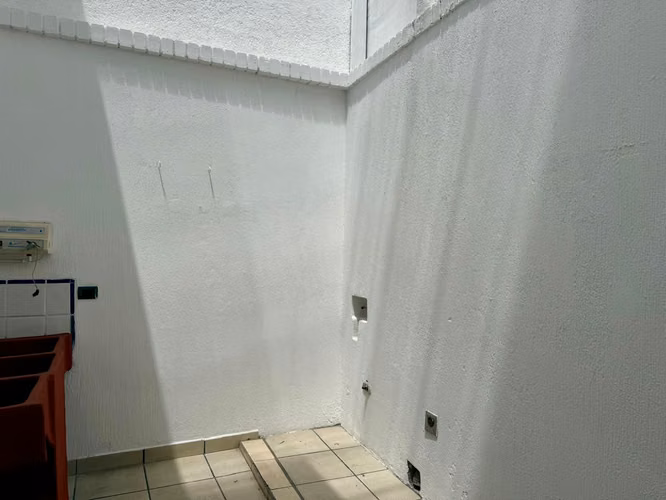CASA EN RENTA EN ZONA 11 MARISCAL, DENTRO DE CONDOMINIO