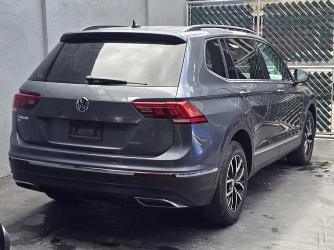 VOLKSWAGEN TIGUAN SE 2021