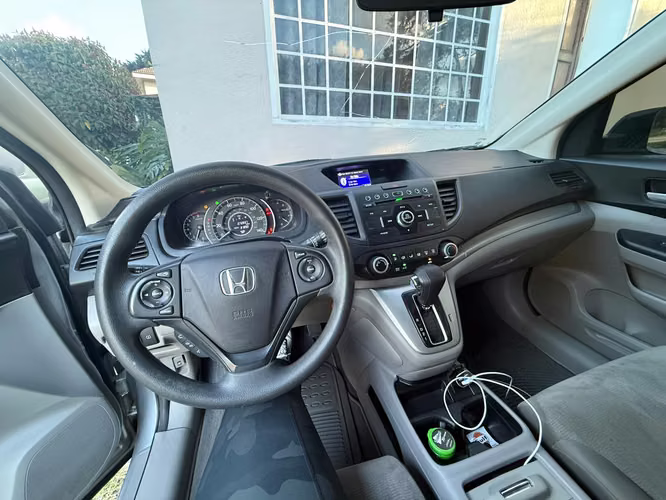 Honda CRV LX 2WD MODELO 2014