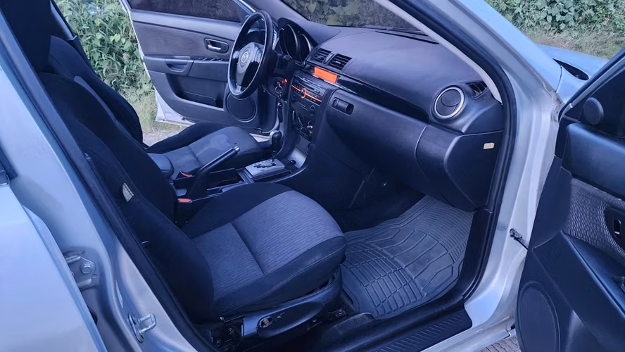 Mazda 3 2009 automático 2.0cc 
