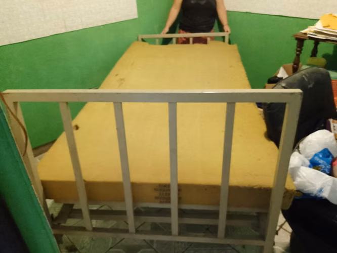 Cama hospitalaria 