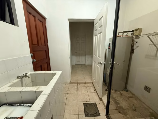 VENDO O ALQUILO CASA EN CONDOMINIO EL SOCORRO KM.13 CARRETERA A EL SALVADOR 