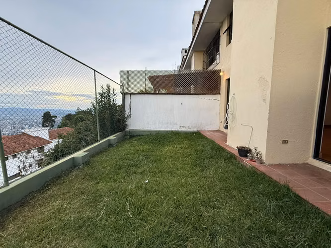 VENDO O ALQUILO CASA EN CONDOMINIO EL SOCORRO KM.13 CARRETERA A EL SALVADOR 