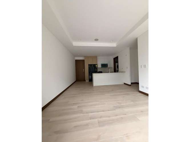 Apartamento en Renta Zona 10 - Imagen 2