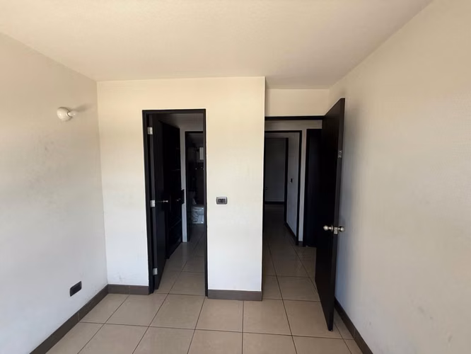 Apartamento/línea blanca/64m²/zona 1