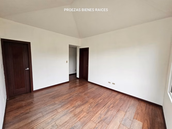 km 10.5 Carretera a El Salvador, Vistalvalle, casa en venta