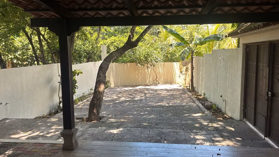 ¡Casa en Pacific Gardens con 3 Habitaciones con Patio y distintas amenidades!