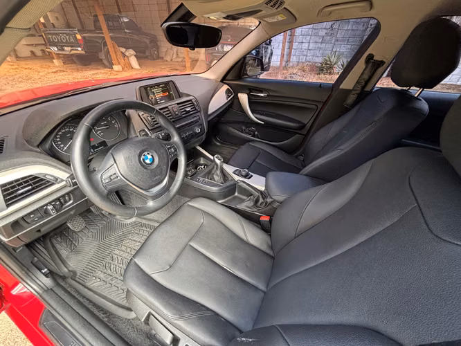 Vendo BMW rojo 