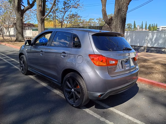 MITSUBISHI OUTLANDER SPORT 2014 4X4 RECIEN IMPORTADA VISACUOTAS 