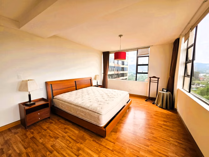 Apartamento en Alquiler – Condominio Milenia I, Zona 10 (Oakland) 
