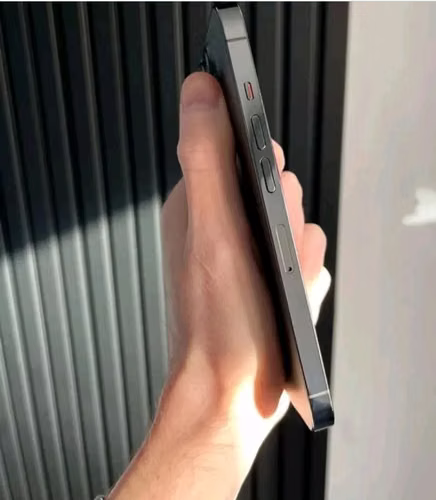 Vendo IPHONE 16 PRO ORIGINAL