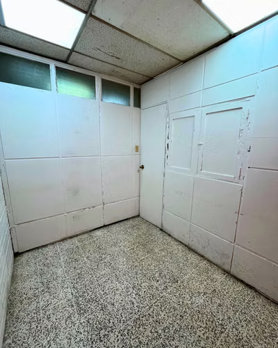 OFICINA EN RENTA ZONA 9 EDIFICIO TIVOLI - Imagen 5