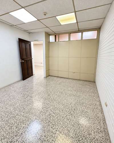 OFICINA EN RENTA ZONA 9 EDIFICIO TIVOLI