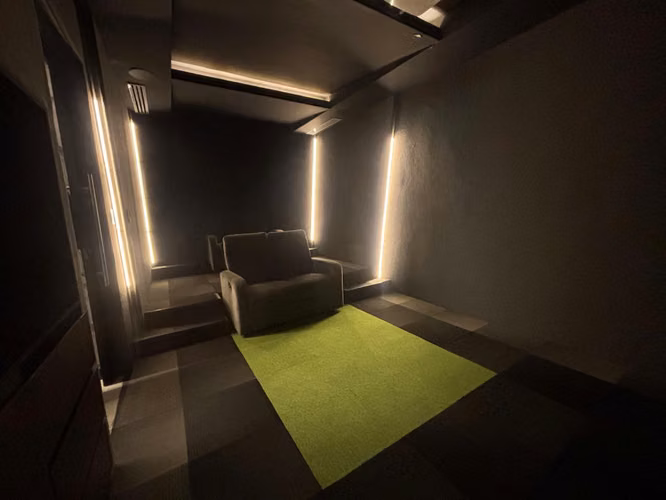 APARTAMENTO EN RENTA/VENTA CON AC| 280MT2 | 3PARQUEOS Y BODEGA | ZONA 15 VH2