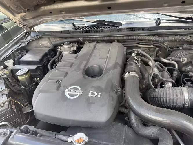 Nissan Navara 2013 Automático 4x4 Turbo Diesel Listo para trabajar