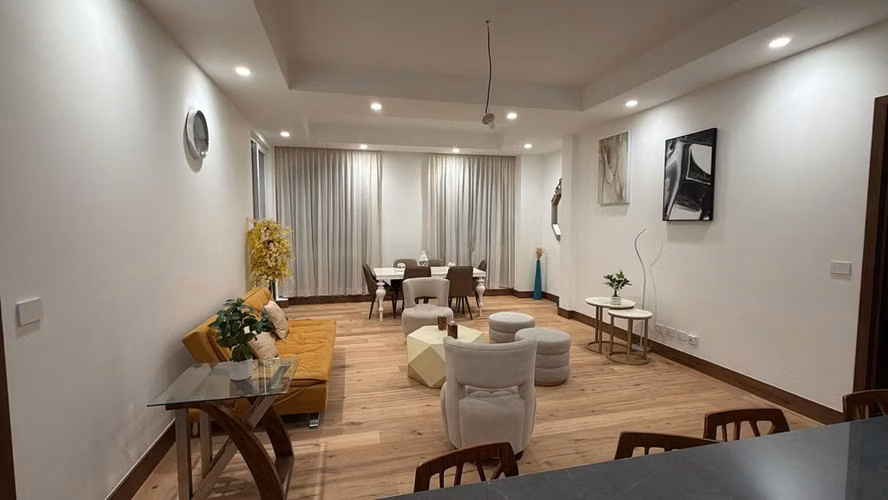 LINDO APARTAMENTO AMUEBLADO EN RENTA EN ALTEZZA ZONA 16